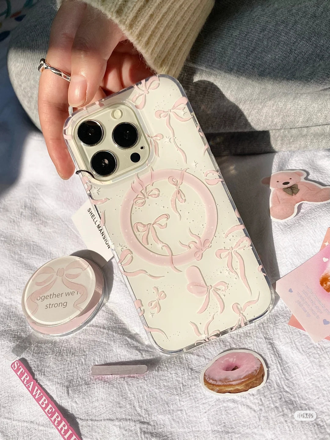 Blush Bow Elegance Case